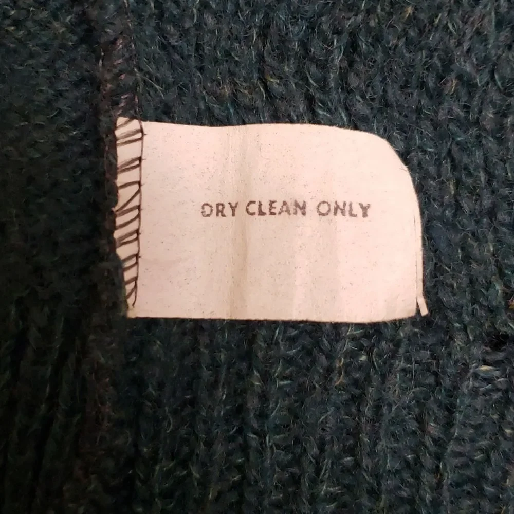 Vintage Sweater PBS New Zealand Virgin Wool Size S Pullover Forrest Green V-neck